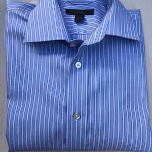 Express Men’s L/S vertical striped dress shirt with spread collar sized medium.